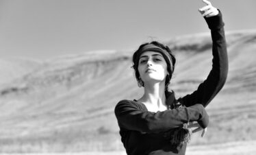 Reise Rundreise Georgien und Armenien mit Kaukasus-Reisen in kleinen Gruppen deutschsprachige Reiseleitung Tbilissi Tiflis Kachetien Signaghi Lagodechi David Gareji Stepantsminda Kasbek Kaukasus Mzcheta Jerewan Eriwan Yerevan Sewan See Sewansee Ararat Khor Virap Norawank Tatev Gjumri Gyumri Wardsia Vardzia