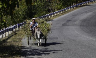 Selbstfahrerreise Armenien Mietwagen Reise Kaukasus-Reisen Foto: Vahagn Grigoryan