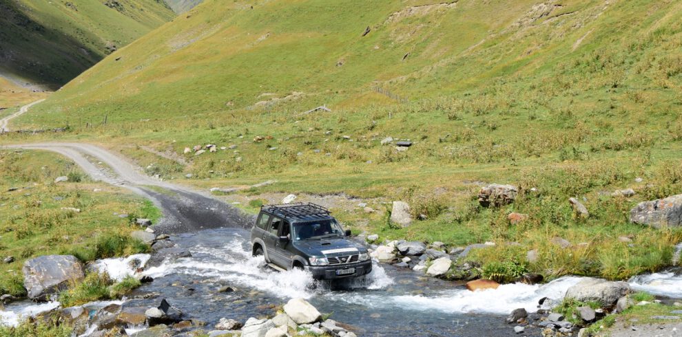 4x4 Off-Road Jeeptour Georgien Kaukasus Tuschetien Kaukasus-Reisen