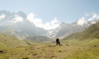 Selbstfahrer Reise Georgien Armenien Aserbaidschan Tour Trip individuell Swanetien Tuschetien Kachetien Tiflis Tbilisi Tbilissi Kaukasus 4x4 Offroad