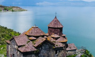 Am Sewansee, Armenien
