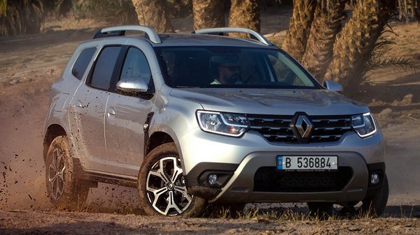 Renault Duster 4×4 Mietwagen für Armenien-Rundreise von Kaukasus-Reisen